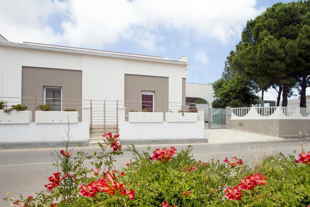 Bed and Breakfast La Rocca Scavata Rilievo Exterior foto